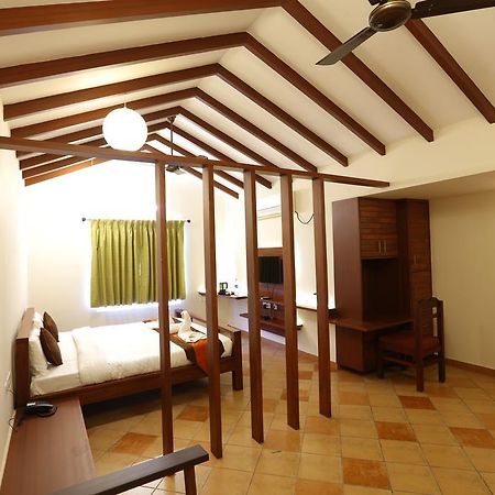 Raj Residency Hotell Pondicherry Eksteriør bilde